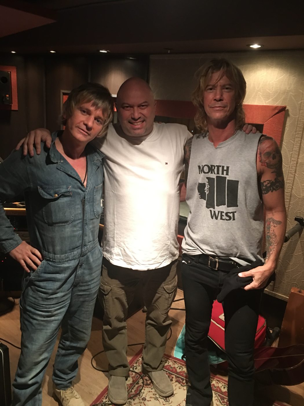 Com Duff McKagan (Guns N’ Roses) e Zak Starkey (The Who)